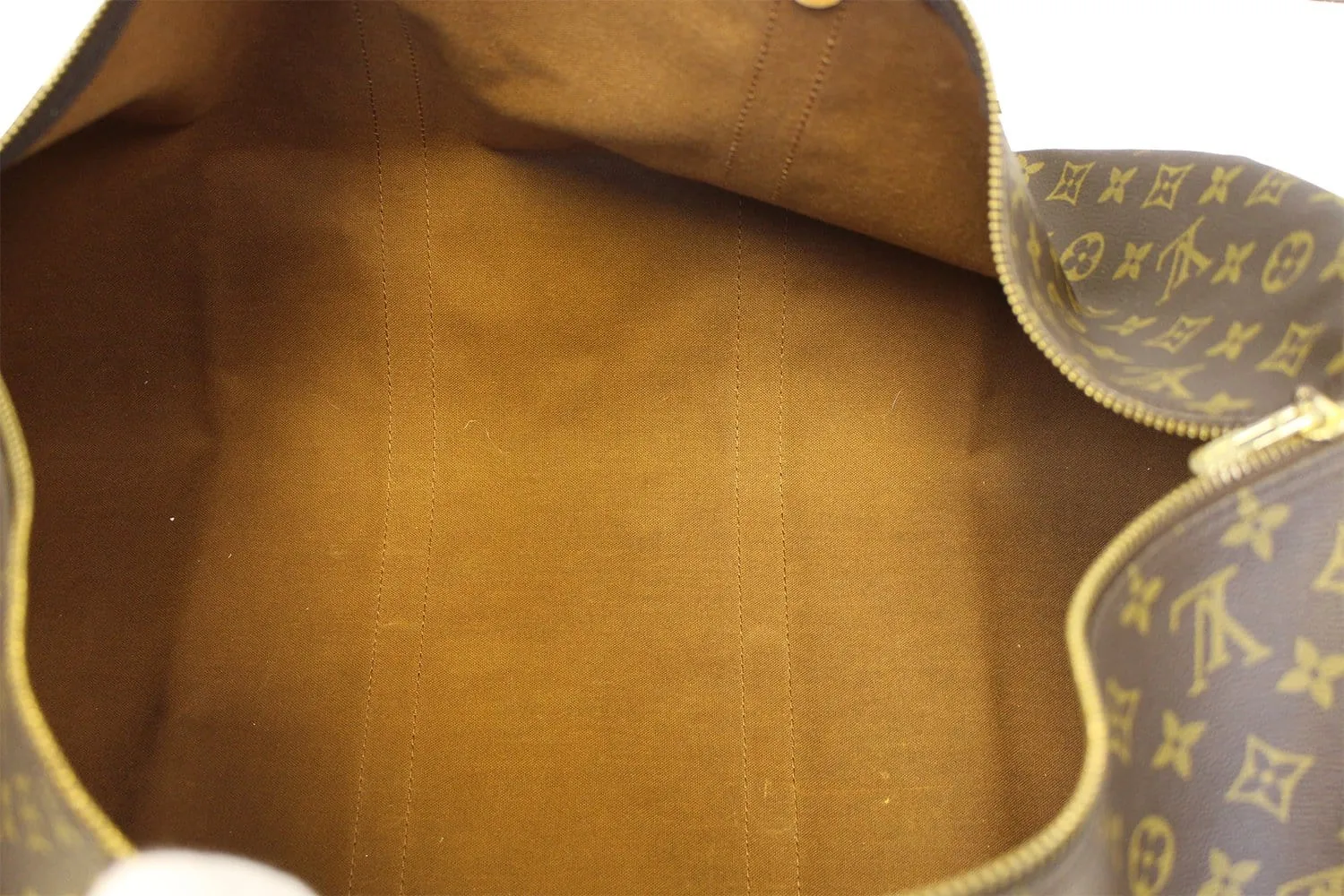 LOUIS VUITTON Monogram Canvas Keepall 60 Bandouliere Travel Bag