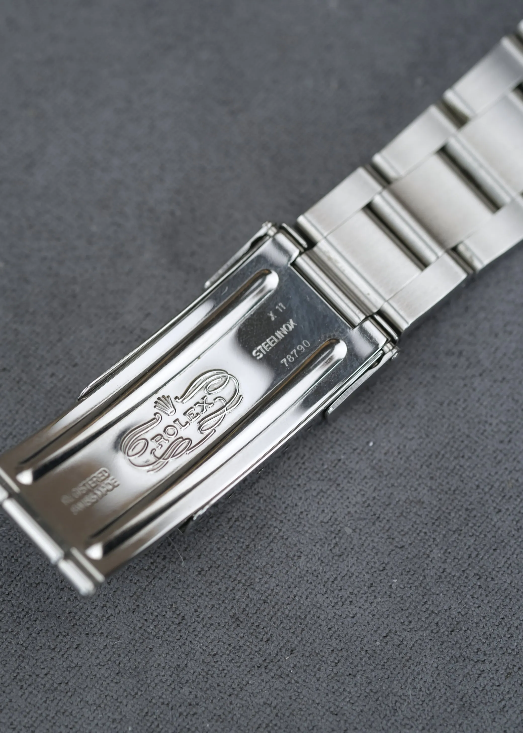 Rolex Explorer 1 14270 Sticker - 1999